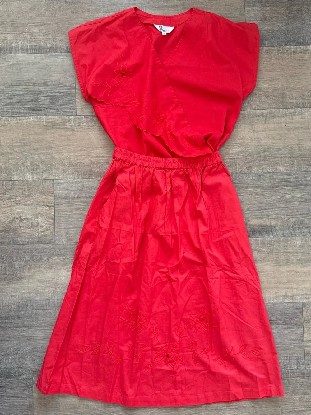 Vintage 70s 80s Splendid Red Cotton Embroidered 2 Piece Matching Skirt Set M